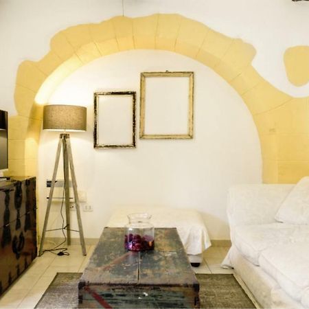 The Heart Of Cagliari, Cozy 2 Bedroom Apartment Exterior photo
