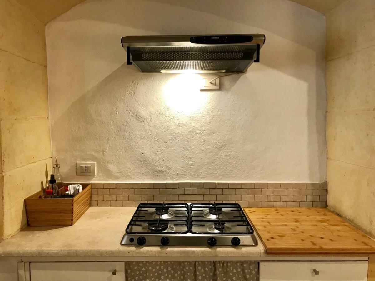 The Heart Of Cagliari, Cozy 2 Bedroom Apartment Exterior photo