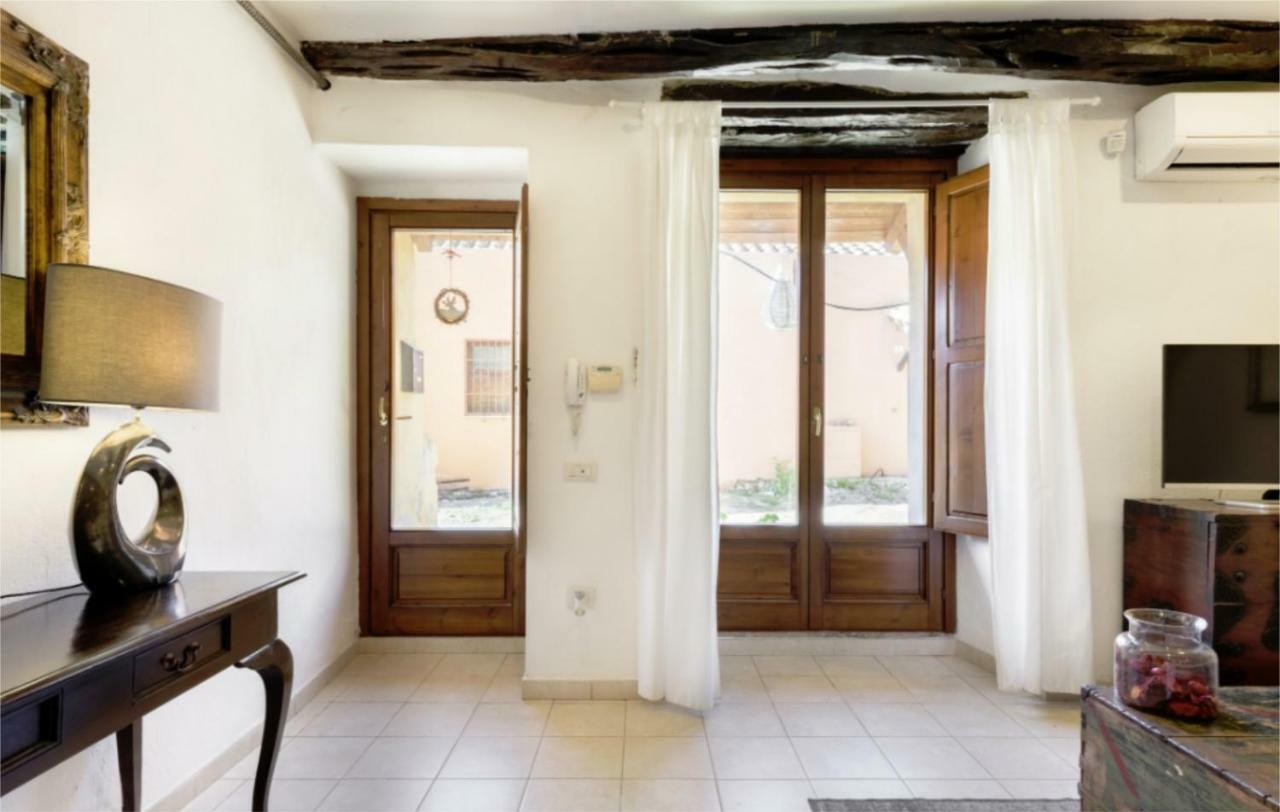 The Heart Of Cagliari, Cozy 2 Bedroom Apartment Exterior photo